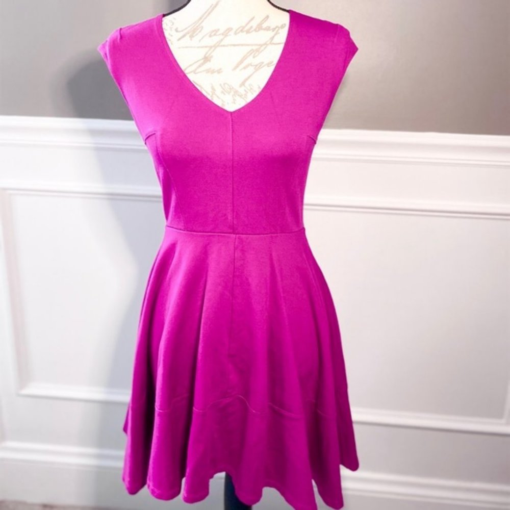 Love...Ady Cranberry pink flowy dress in medium